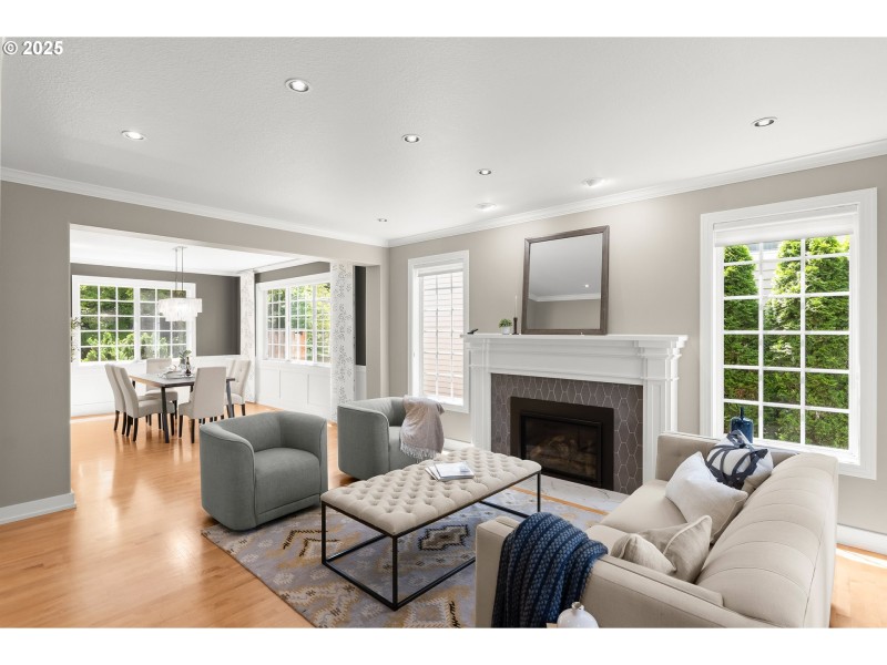 Living Room/Dining Room