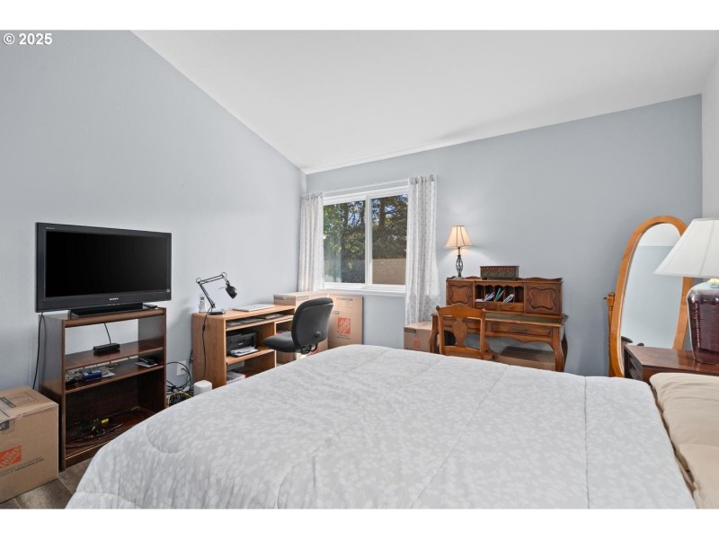 Owner's Suite Bedroom