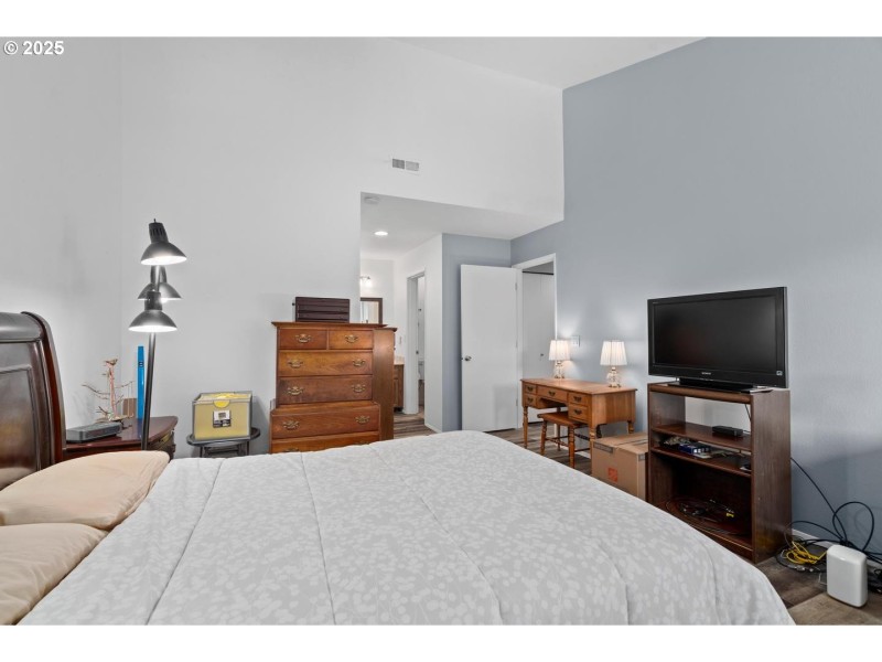 Owner's Suite Bedroom