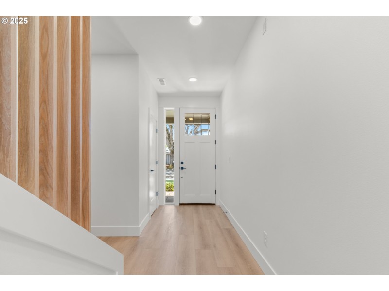 Entrance/Foyer