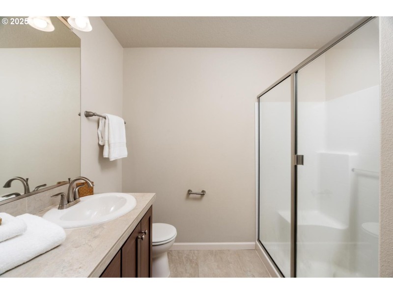 Bathroom, Attached