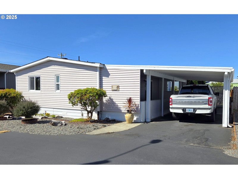 Carport