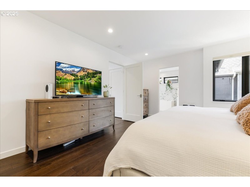 Owner's Suite Bedroom