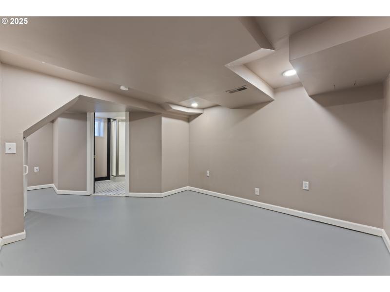 Bonus Room