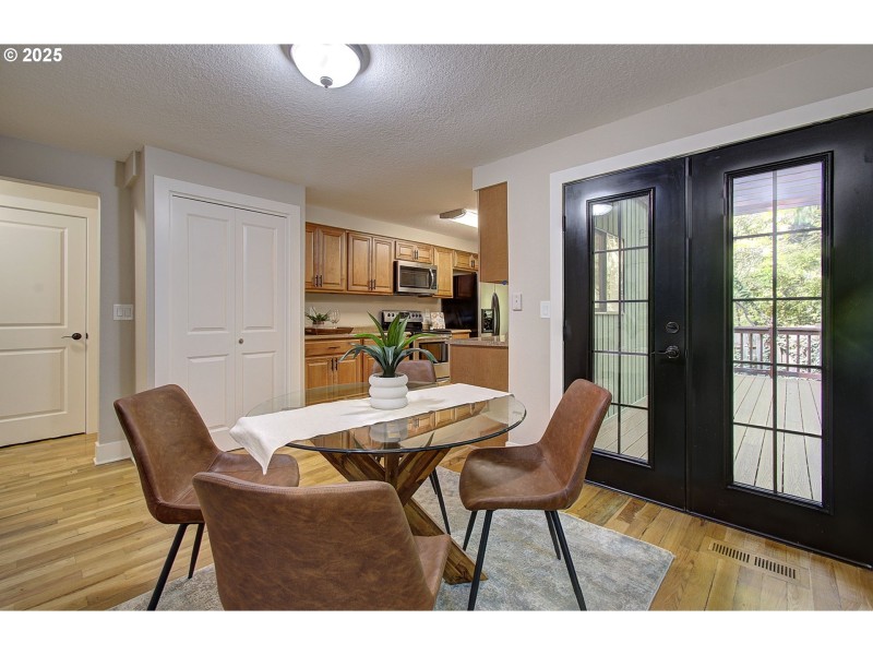 Kitchen/Nook