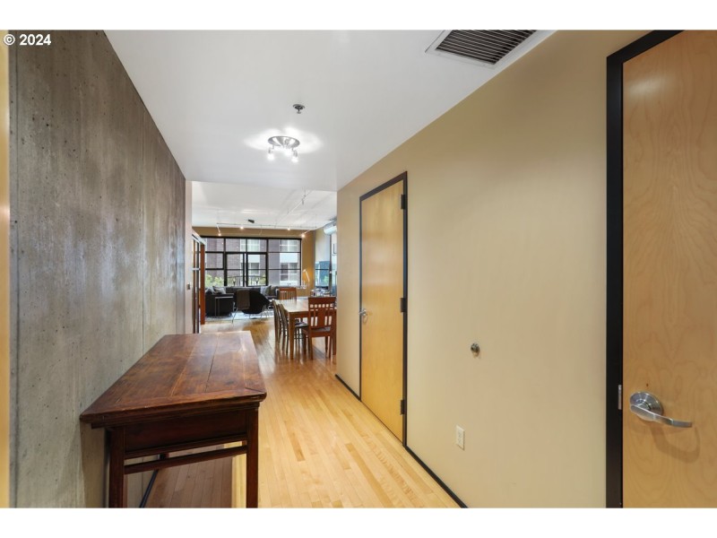 Entrance/Foyer