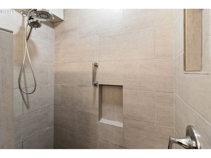 Owner's Suite Bathroom