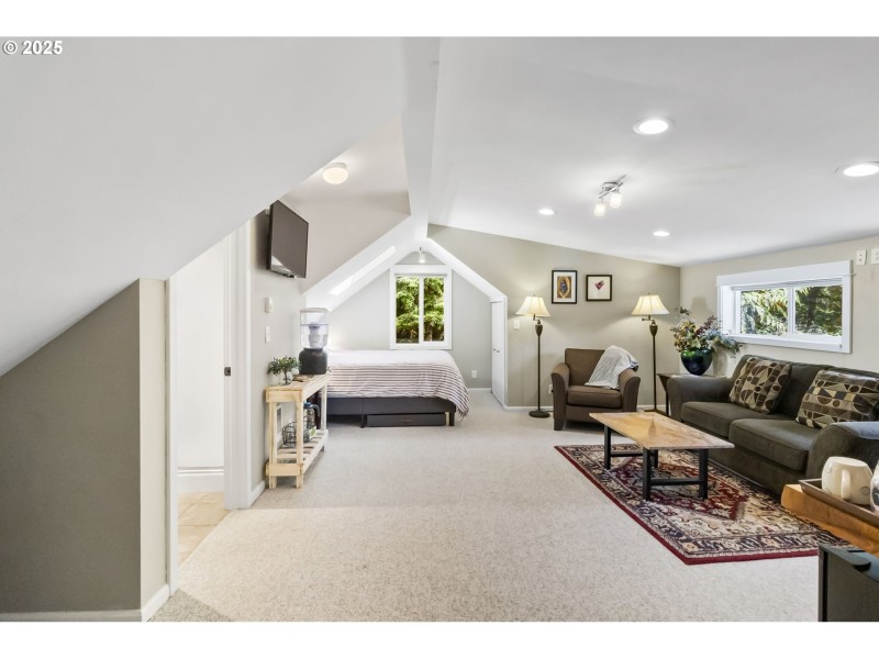 Guest Quarters