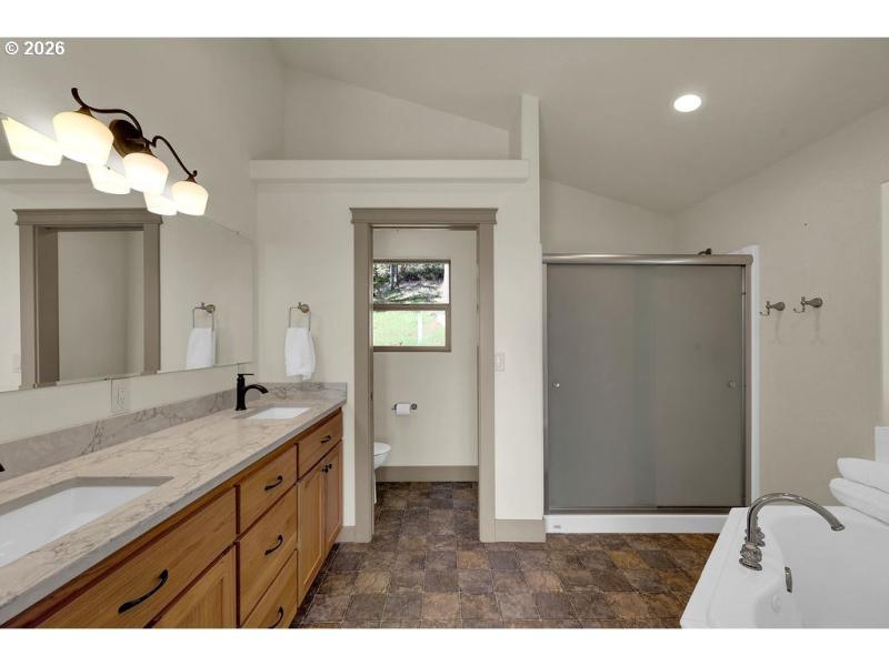 Owner's Suite Bathroom