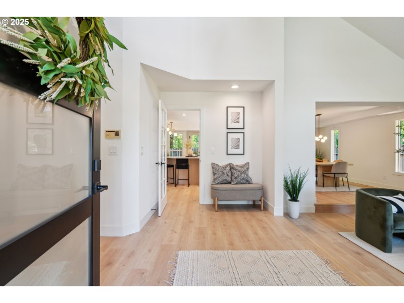 Entrance/Foyer