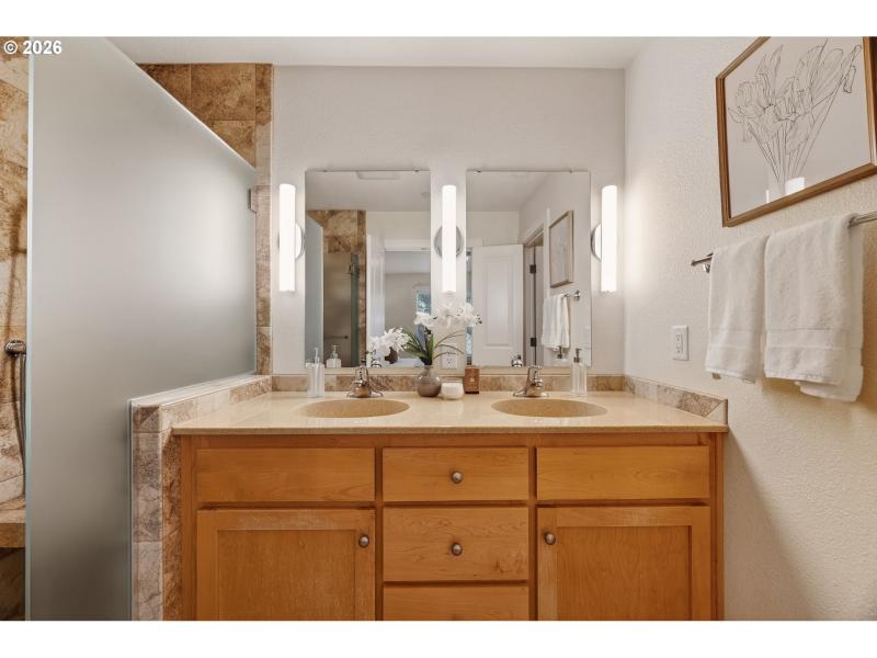 Owner's Suite Bathroom