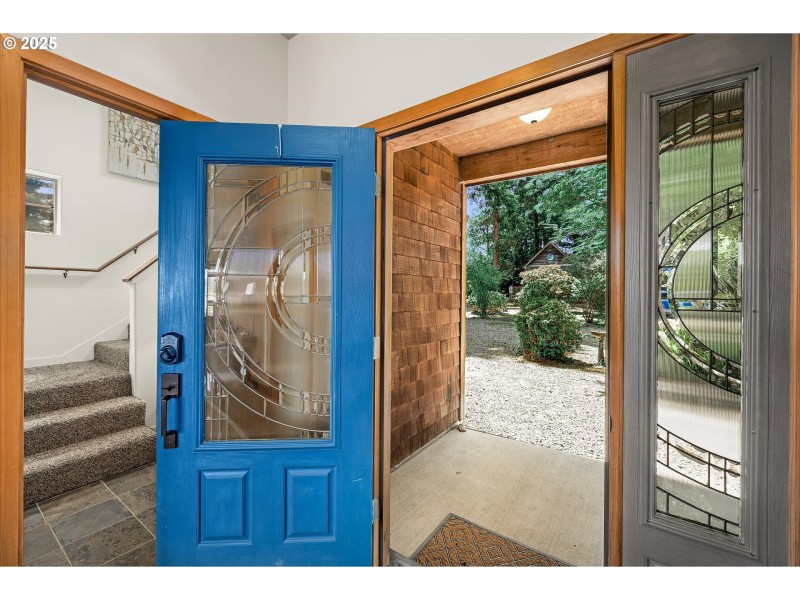 Entrance/Foyer