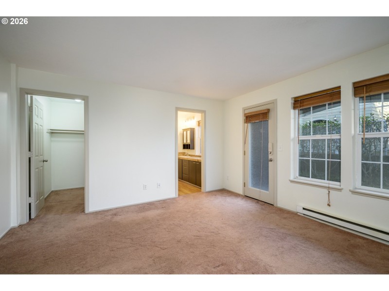 Bedroom, Owner's Suite