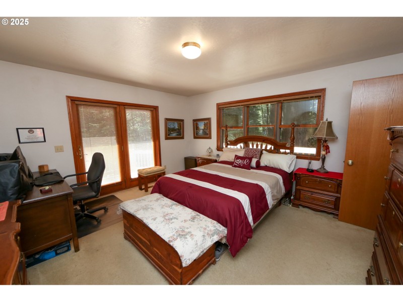 Bedroom, Owner's Suite