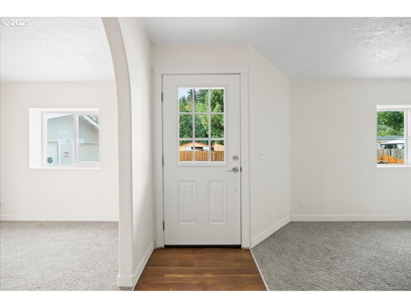 Entrance/Foyer