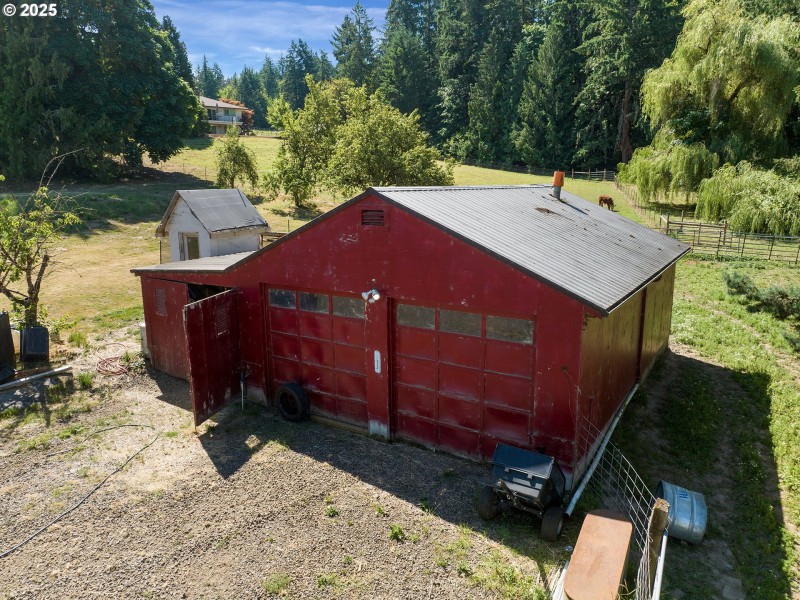 Barn