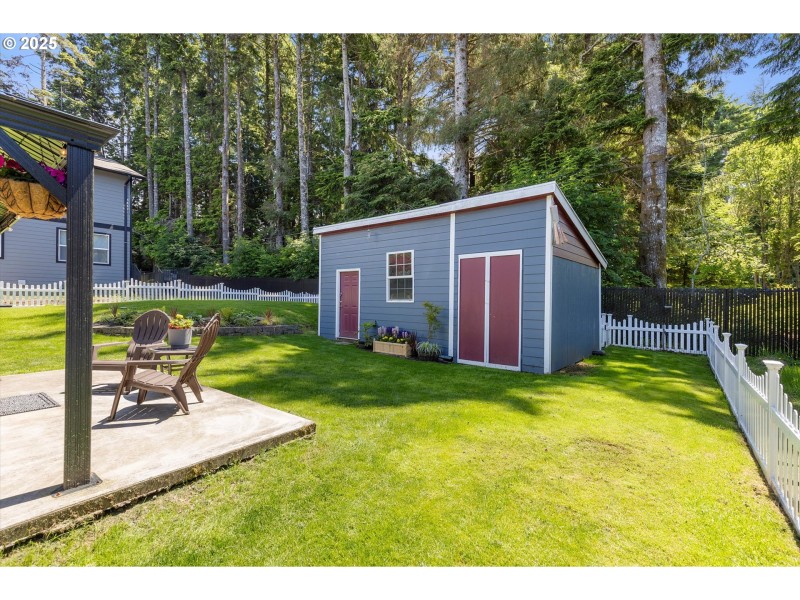 Shed