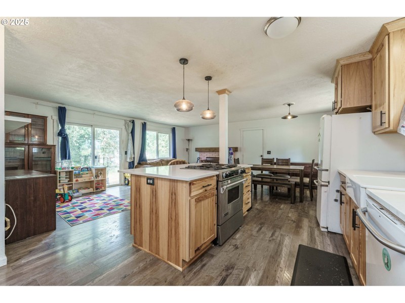 Kitchen/Living Room