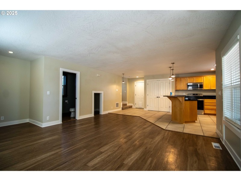 Living Room/Dining Room