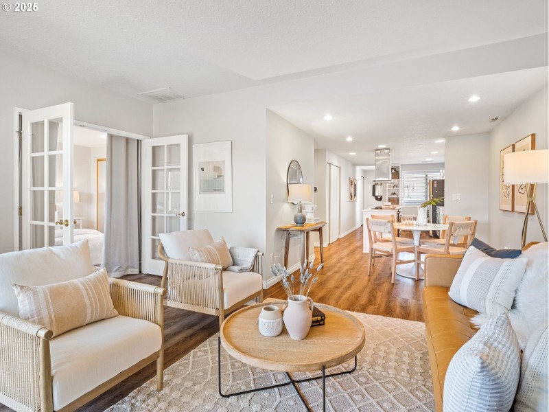Living Room/Dining Room