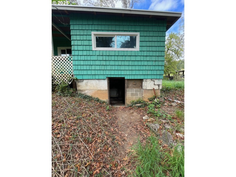 Crawl Space