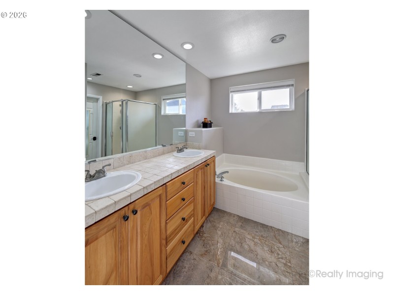 Owner's Suite Bathroom