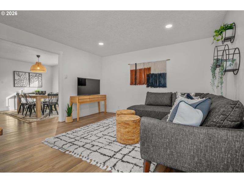 Living Room/Dining Room