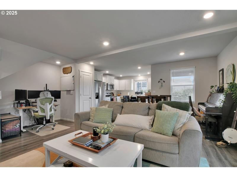 Living Room/Dining Room