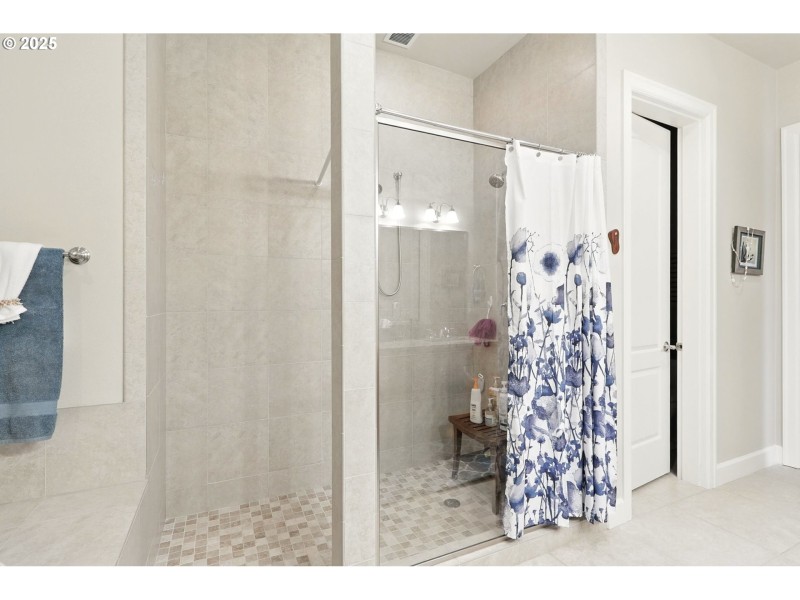 Bathroom, Attached