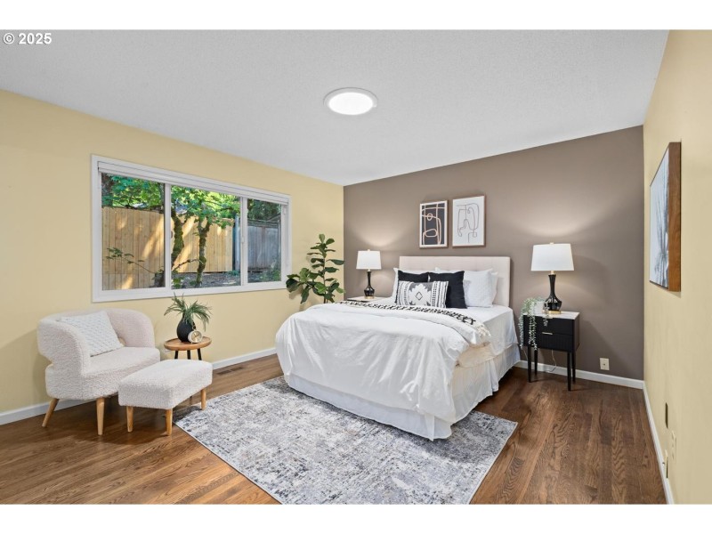 Bedroom, Primary