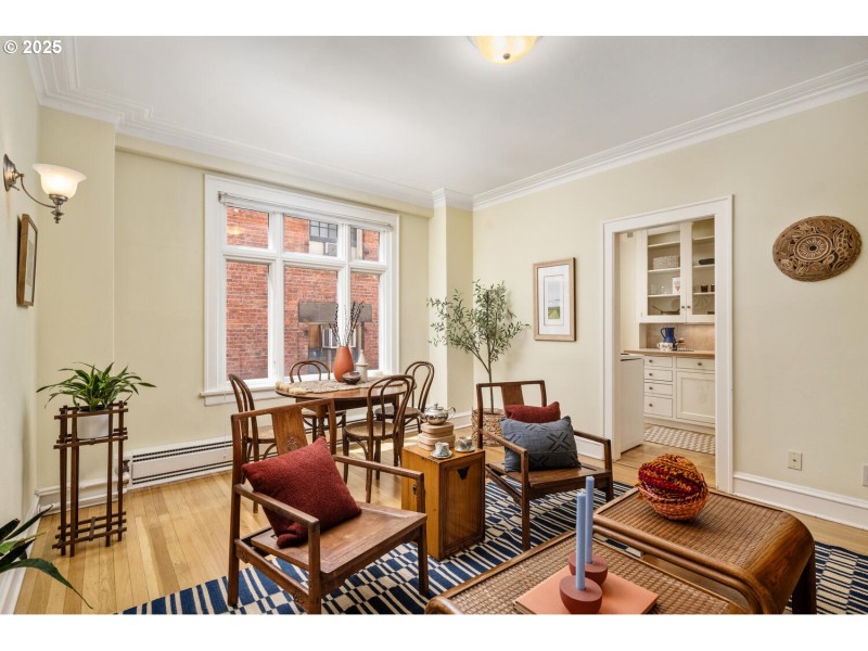 Living Room/Dining Room
