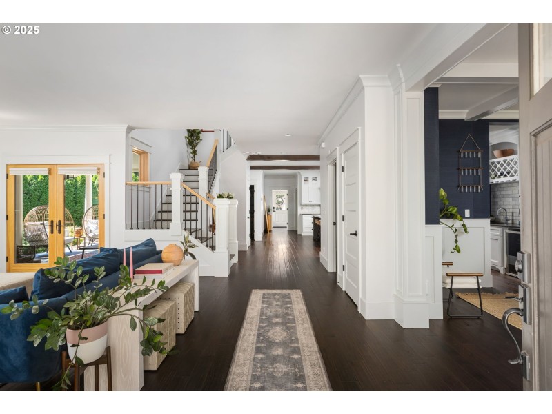 Entrance/Foyer