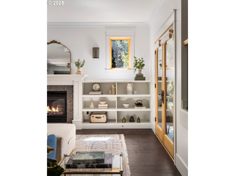 Fireplace Gas