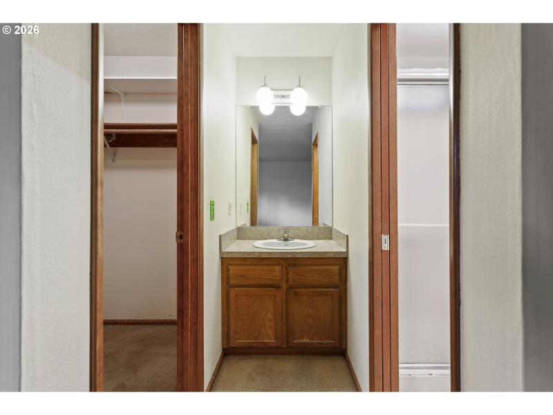 Bedroom, Owner's Suite