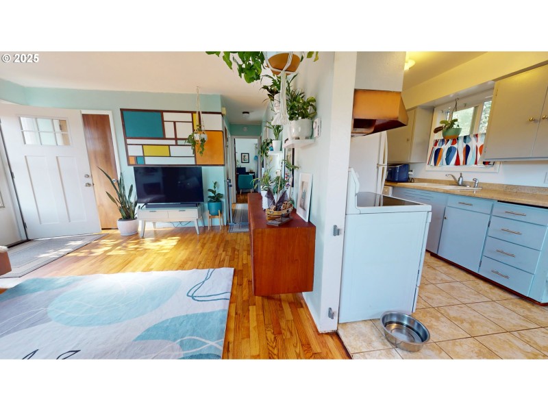 Kitchen/Living Room