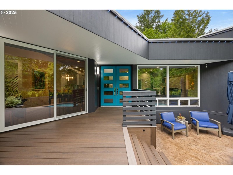 Entrance/Foyer