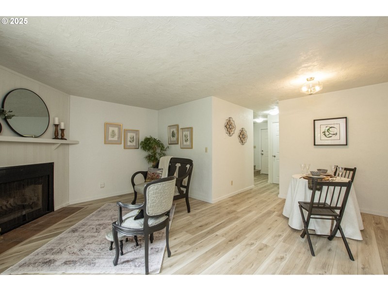 Living Room/Dining Room