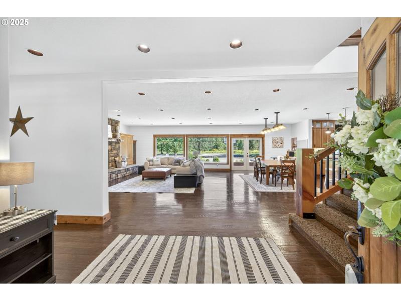 Entrance/Foyer