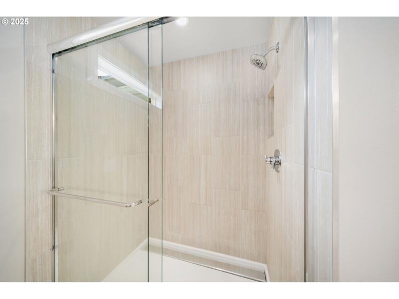 Owner's Suite Bathroom
