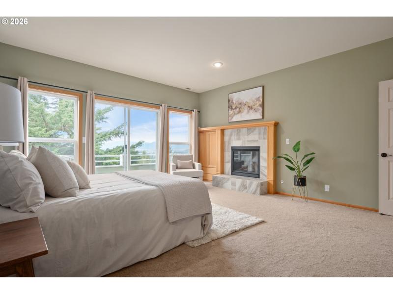 Bedroom, Owner's Suite