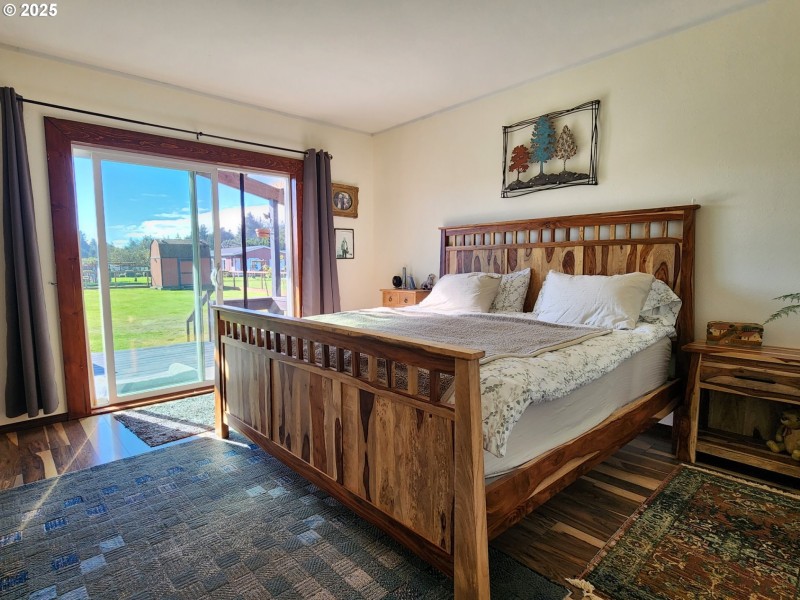 Bedroom, Owner's Suite