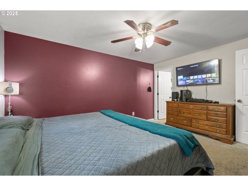 Owner's Suite Bedroom