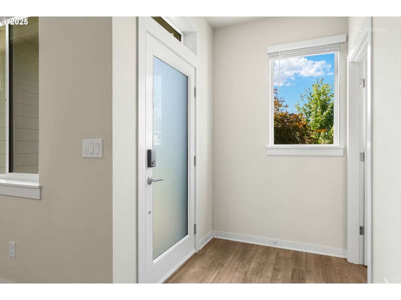 Entrance/Foyer