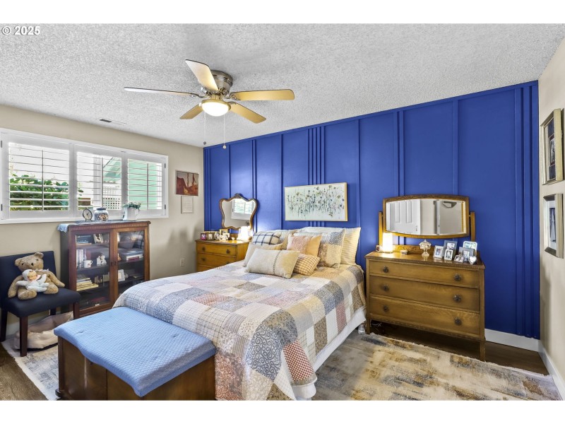 Bedroom, Owner's Suite