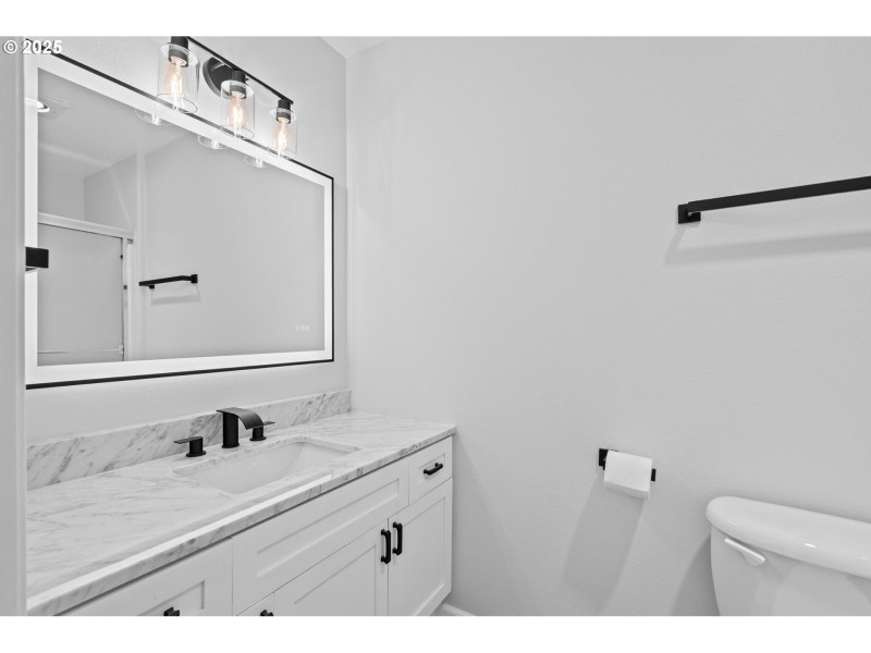 Owner's Suite Bathroom