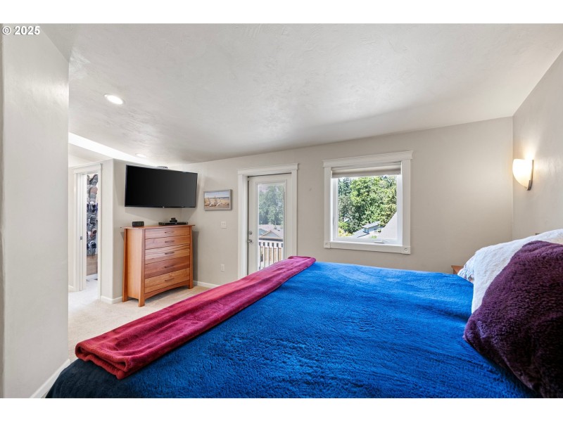 Owner's Suite Bedroom