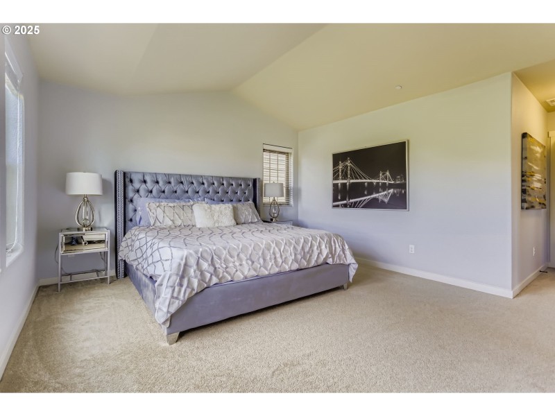 Bedroom, Owner's Suite