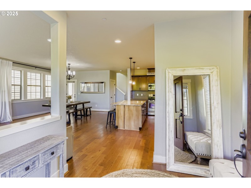 Entrance/Foyer
