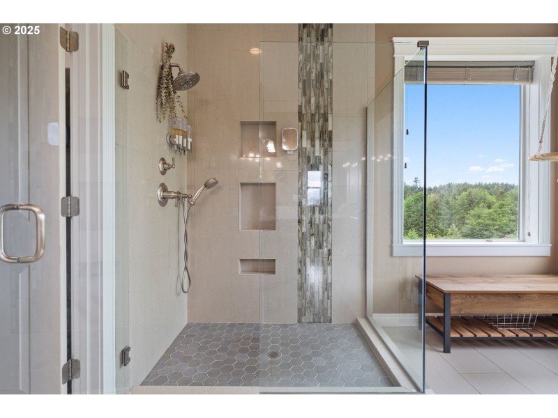 Bathroom, Attached