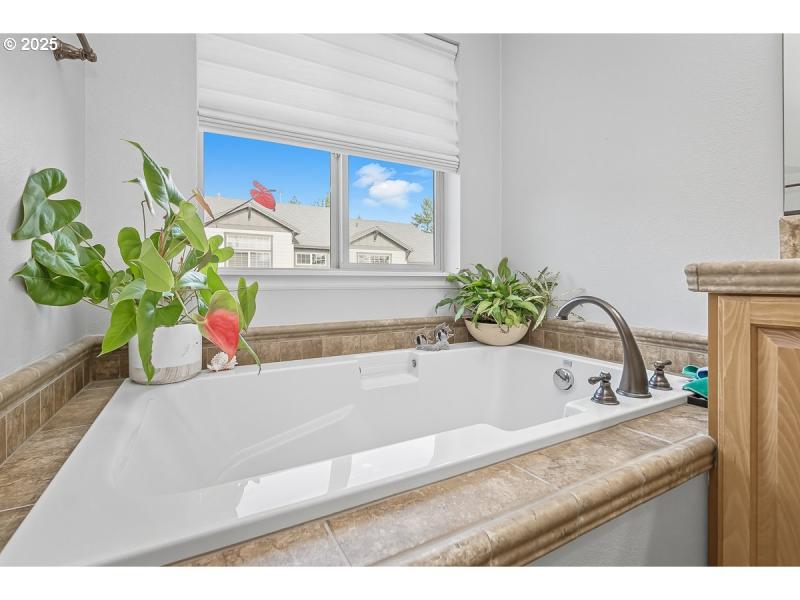 Bathroom, Attached